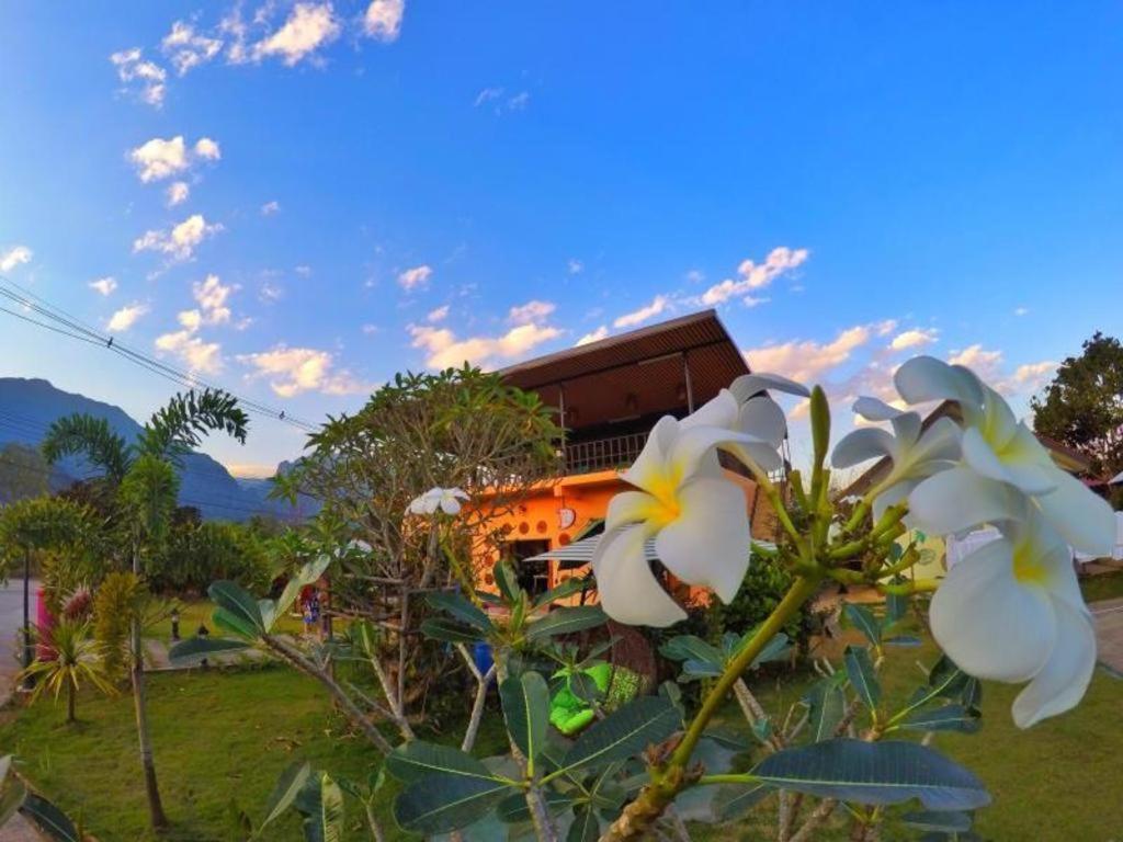 Donut Resort Mae Sai Exterior photo