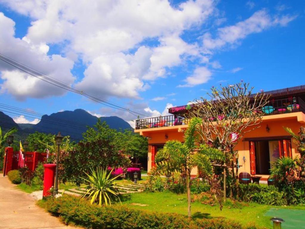 Donut Resort Mae Sai Exterior photo
